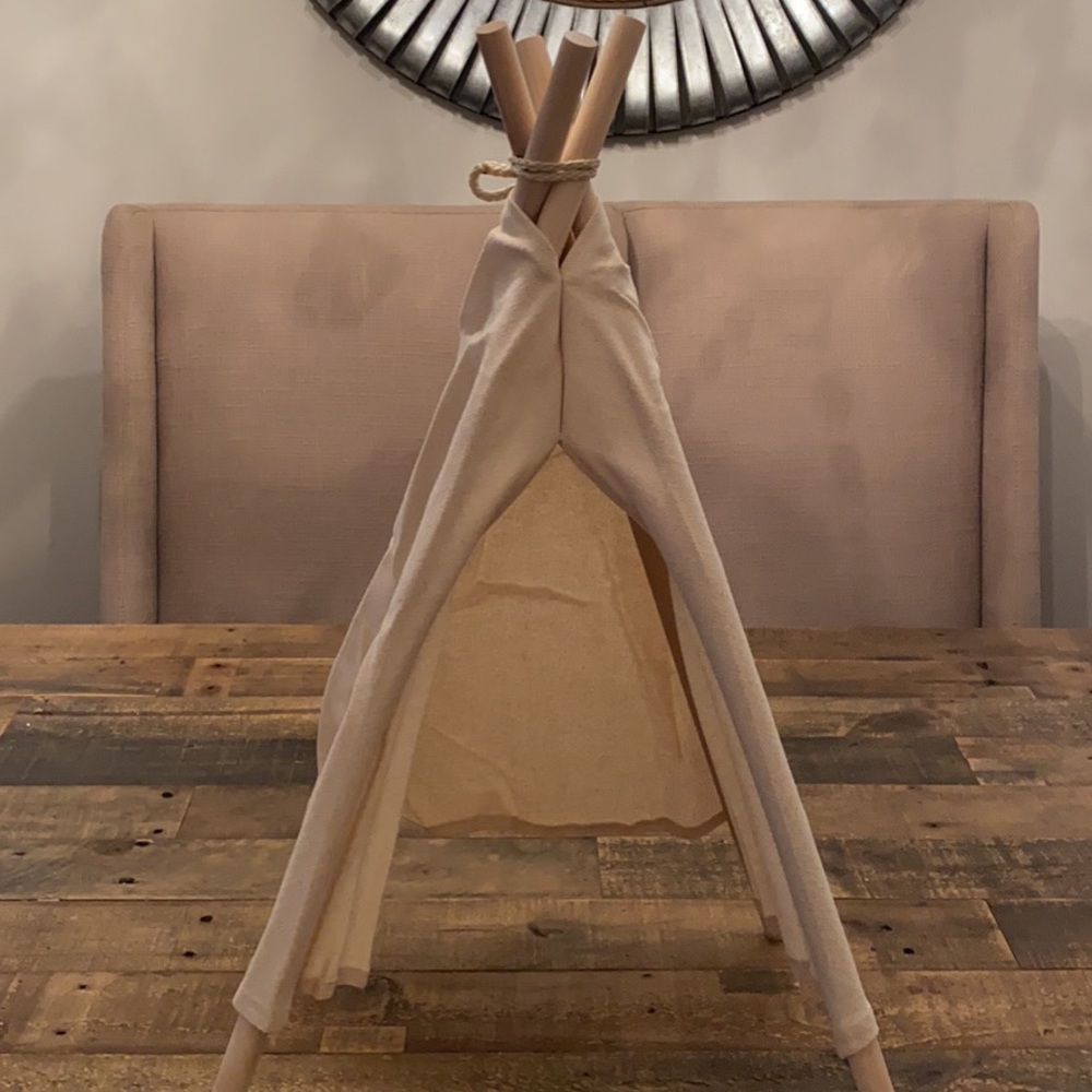 24” Teepees